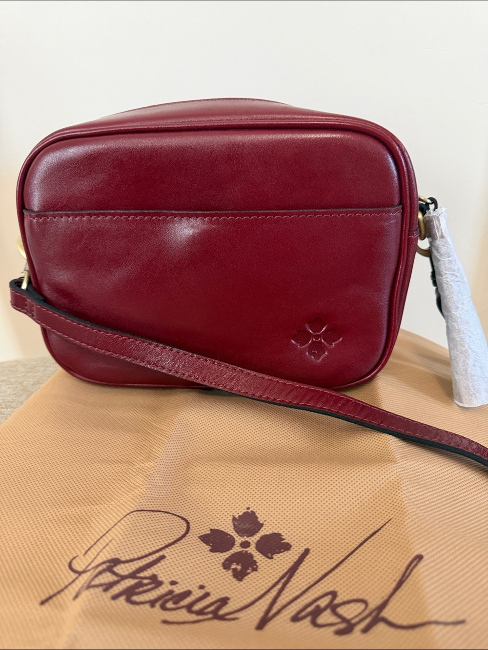 Patricia Nash Josie Floral Embossed Maroon Leather Crossbody NWOT - Picture 5 of 7
